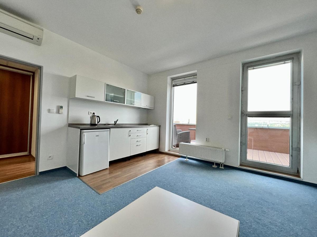 Balu Apartments Prague Luaran gambar