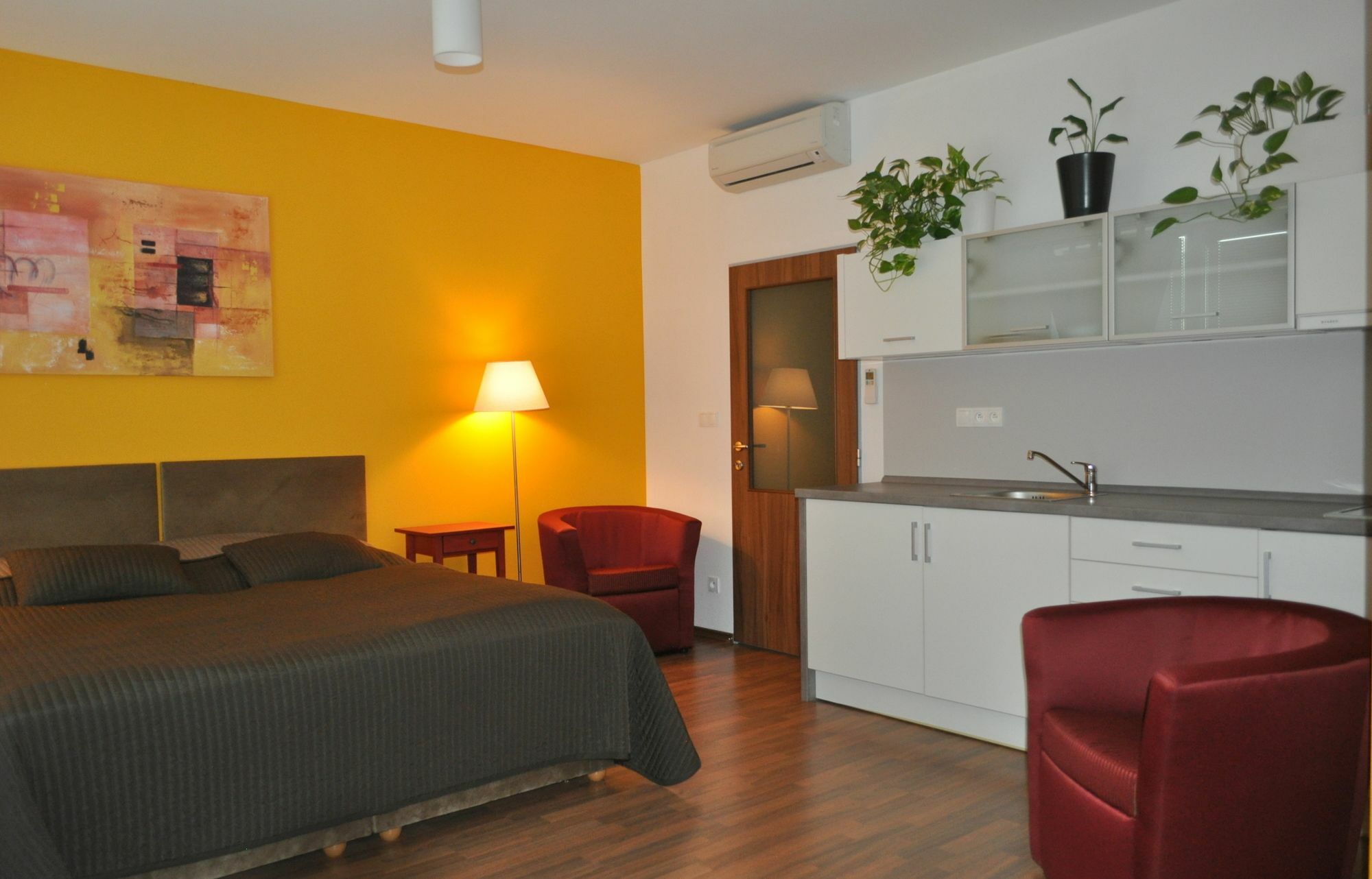 Balu Apartments Prague Luaran gambar